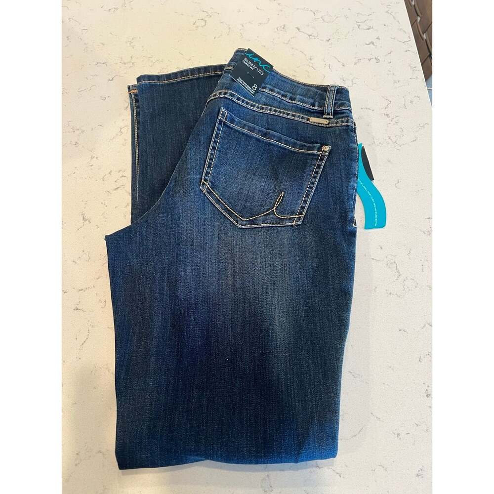 NWT INC Denim Dark Skinny Leg Curvy Fit Jeans Size 8 30 inseam